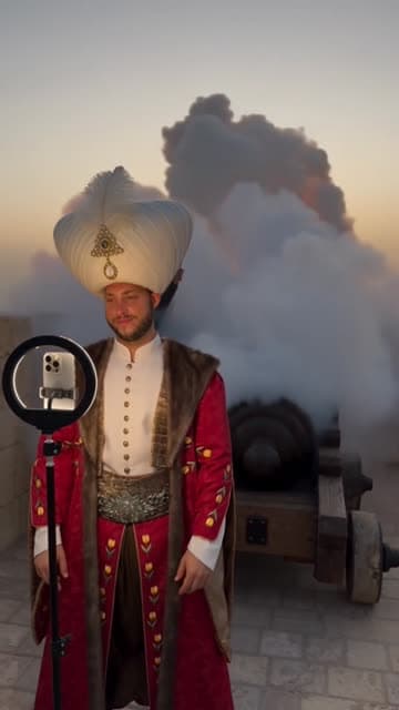Cannon Selfie scene preview